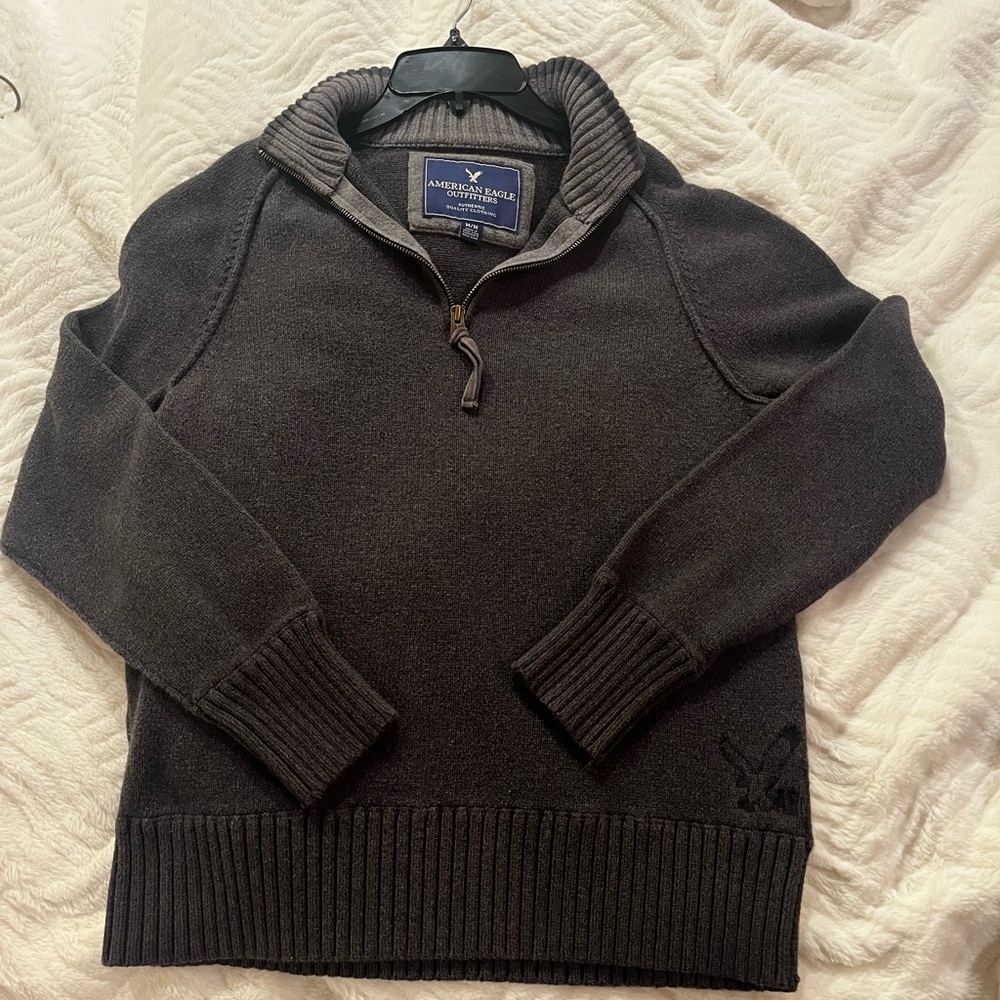 American Eagle Outfitters Men's Dark Gray Quarter Zip-Up Sweater